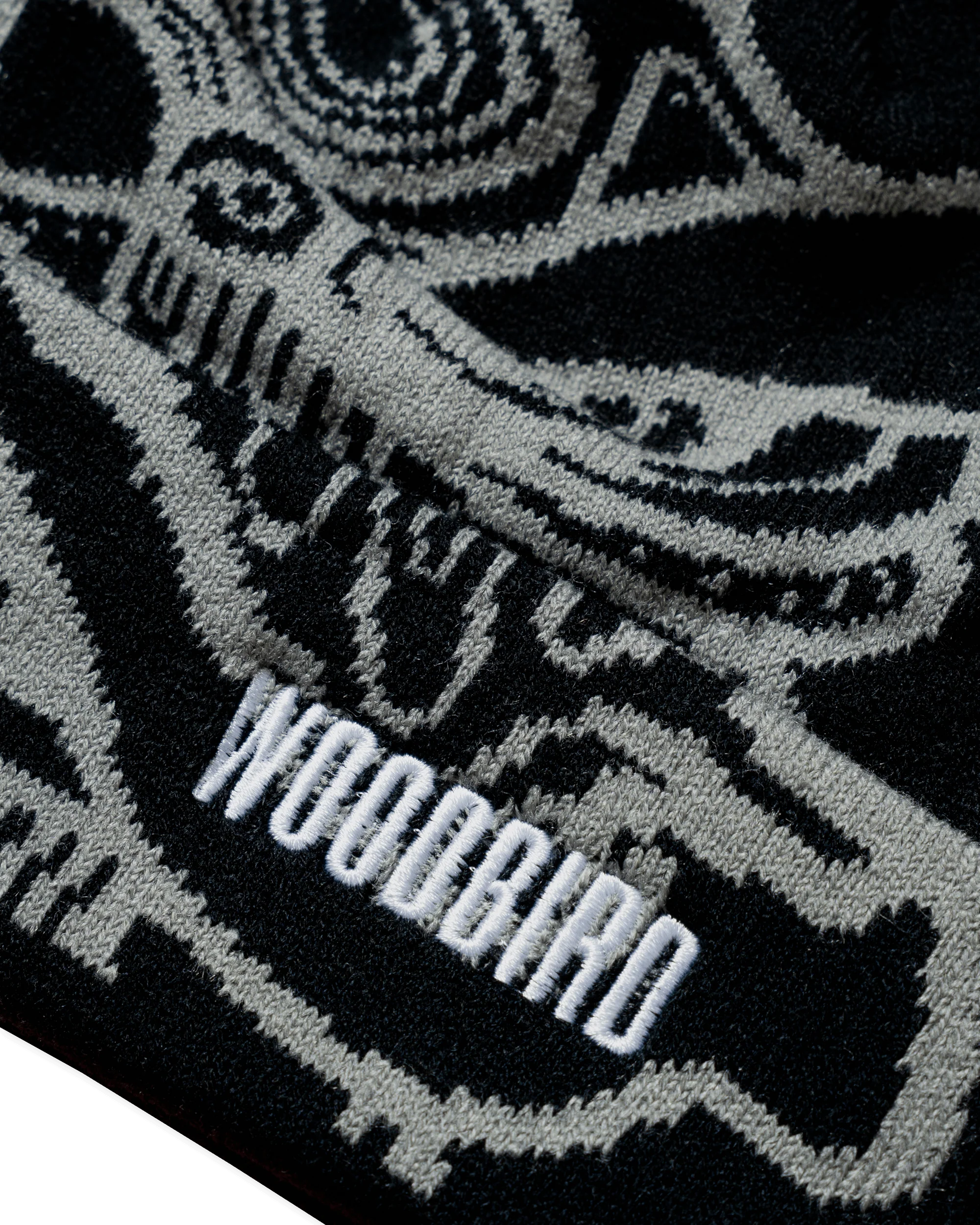 WBYan Lion JQ Fold Beanie - Image 3