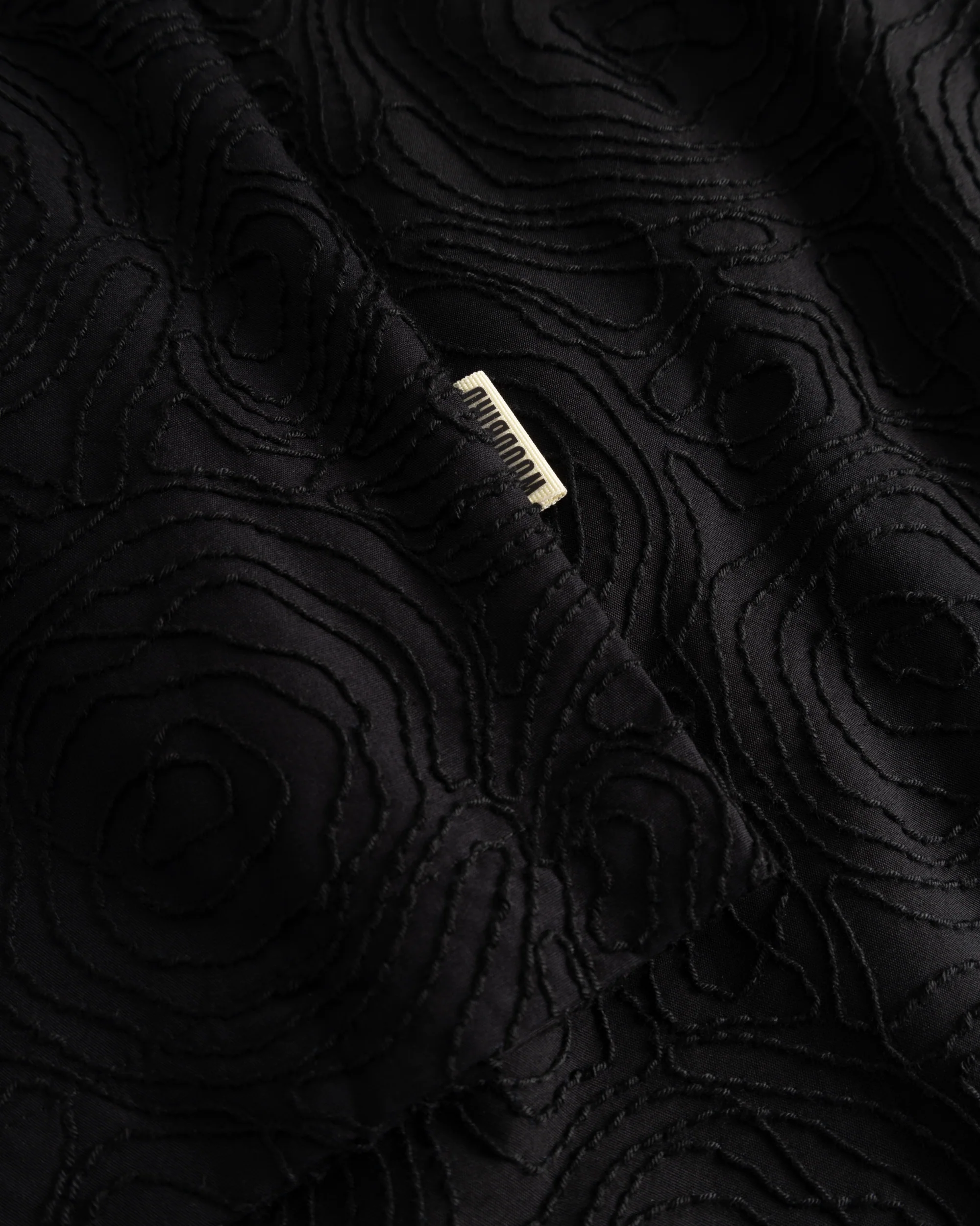 WBWang Embroidery Shirt - Image 7